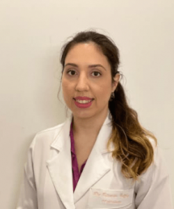Dr. Fernanda